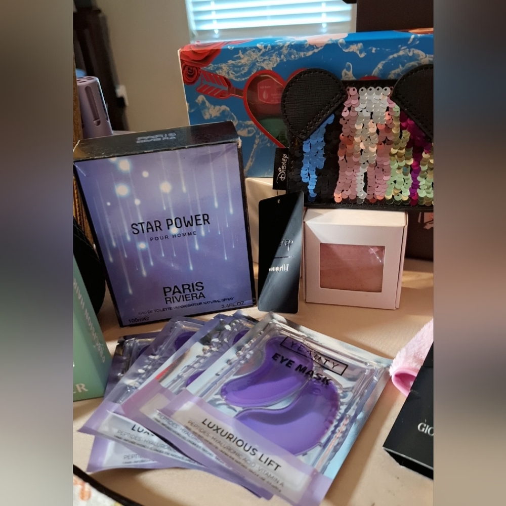 🎊25 PC TLC BEAUTY BUNDLE🎊🎊🎊🎊 - Picture 3 of 17